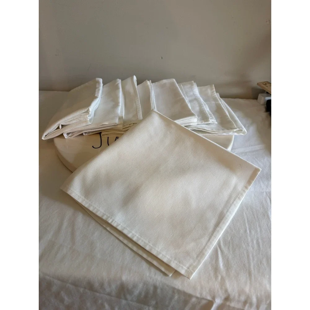 Set of 10 White Cloth Dinner Napkins Square Cotton Blend Reusable Table Linens